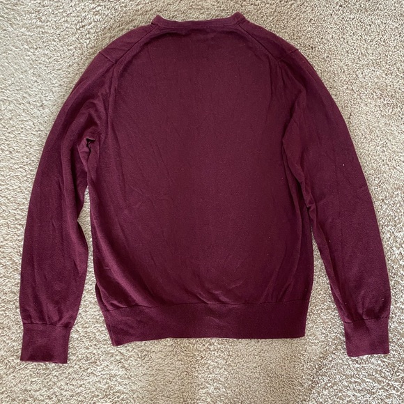 Banana Republic Cashmere Purple V-Neck Sweater - Picture 3 of 3